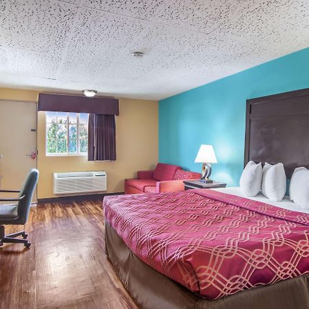 Econo Lodge Hotel Bradford Luaran gambar