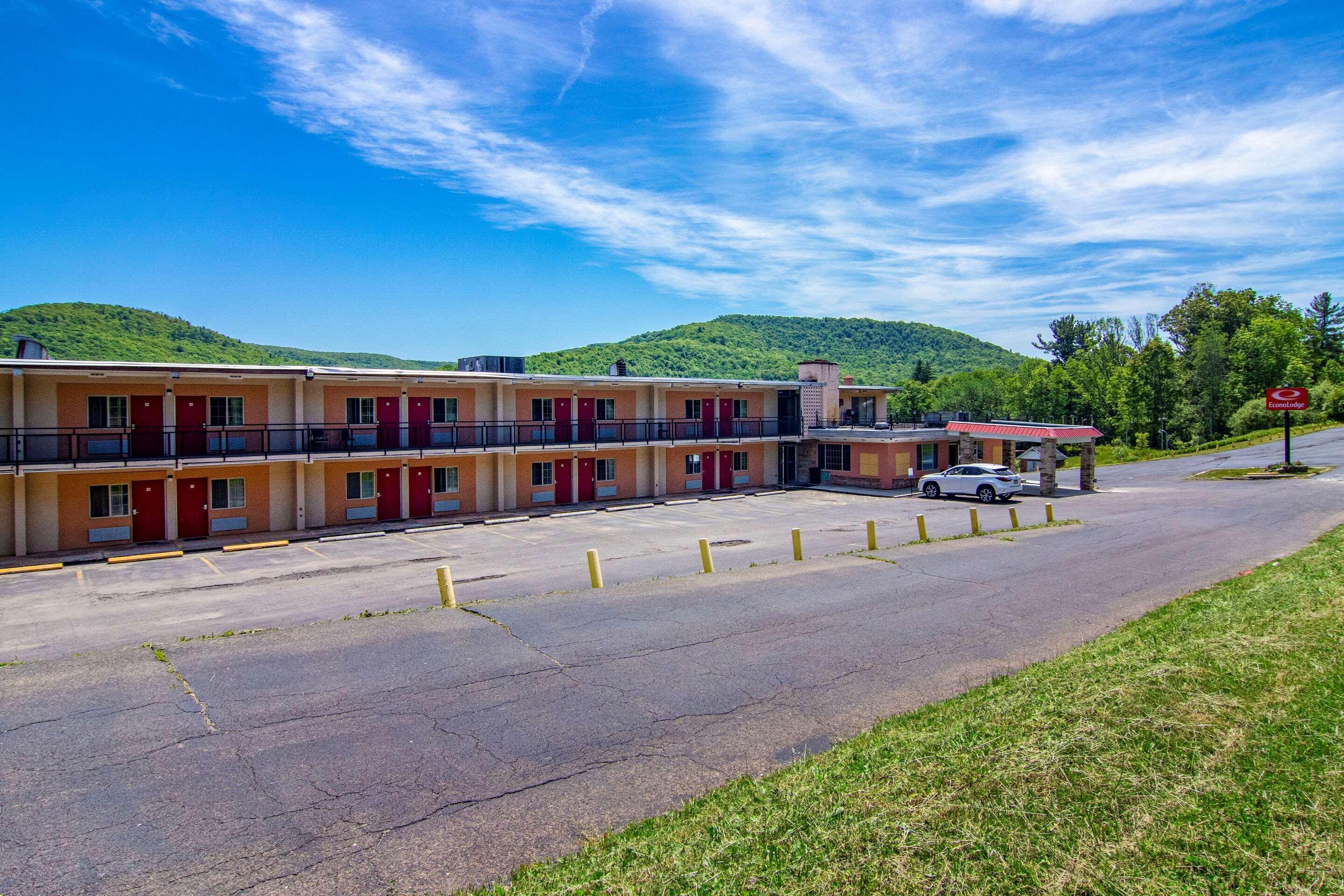 Econo Lodge Hotel Bradford Luaran gambar